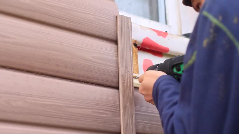 Best Siding Removal and Disposal  in Culver, IN